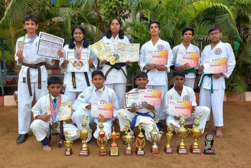 self_defence_and_yoga_2